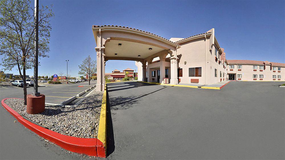 Quality Inn & Suites Albuquerque North Near Balloon Fiesta Park Eksteriør bilde