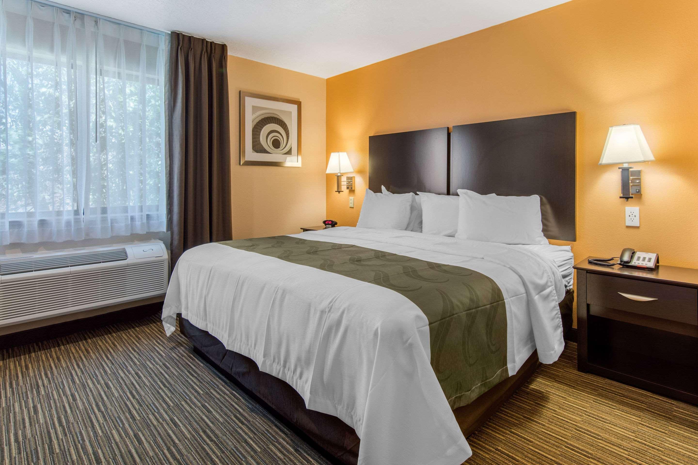 Quality Inn & Suites Albuquerque North Near Balloon Fiesta Park Eksteriør bilde