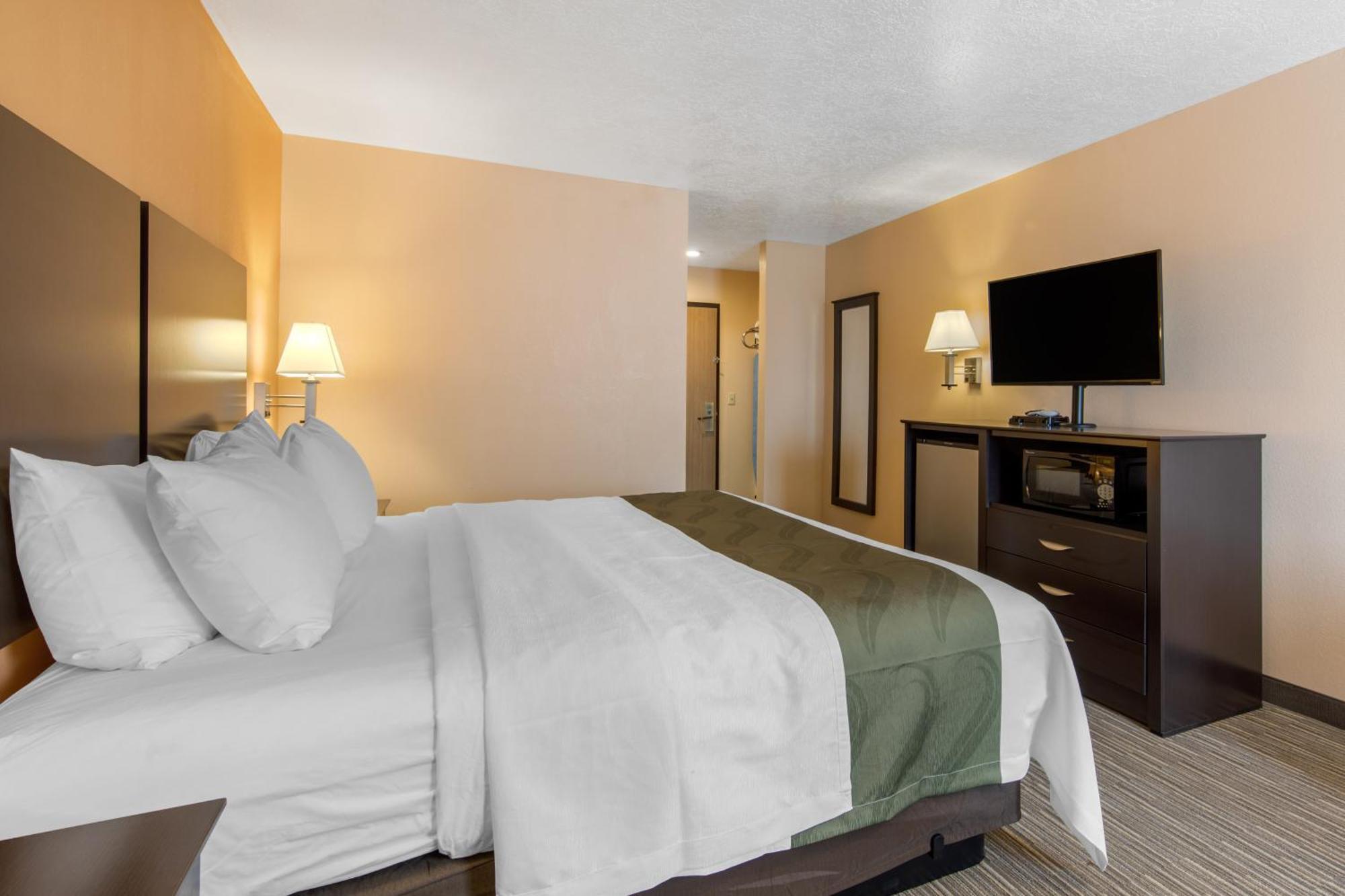 Quality Inn & Suites Albuquerque North Near Balloon Fiesta Park Eksteriør bilde